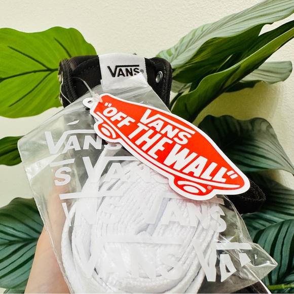 🍂NEW🤎 Vans Filmore High Plaid Brown Platform Sneakers - Picture 2 of 7